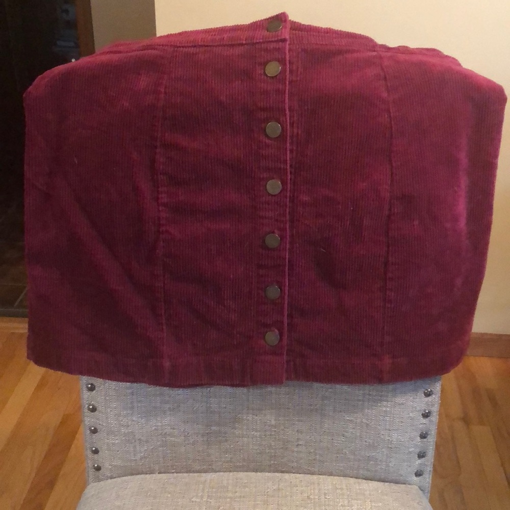 Corduroy skirt